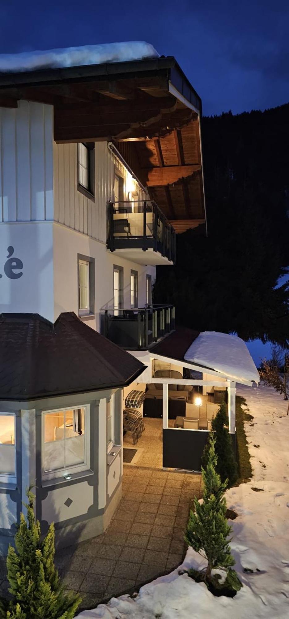Gaestehaus Amade Flachau Exterior photo