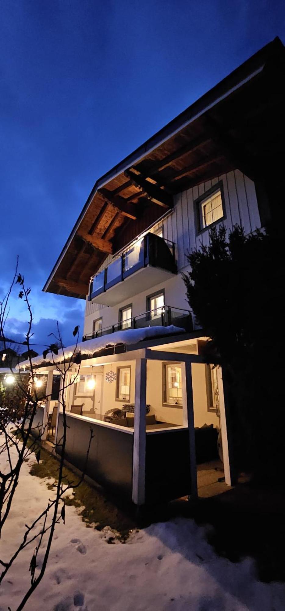 Gaestehaus Amade Flachau Exterior photo
